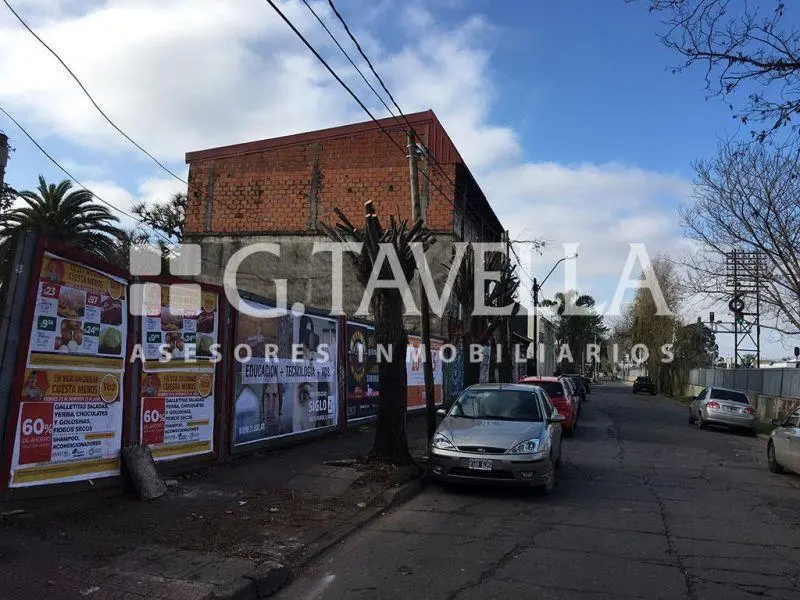 Gran lote de 1020 m2 en 2da Rivadavia y Santa Rosa Ituzaingo 3