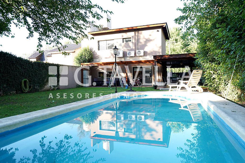 Foto de VENTA DE CASA 4 AMBIENTES EN HARAS MIRYAM, imagen 2