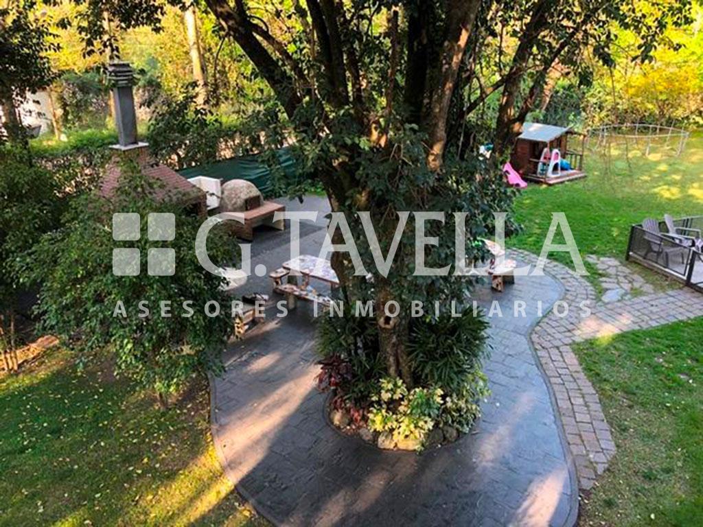 Espectacular CASA en Venta PARQUE LELOIR, Ituzaingo