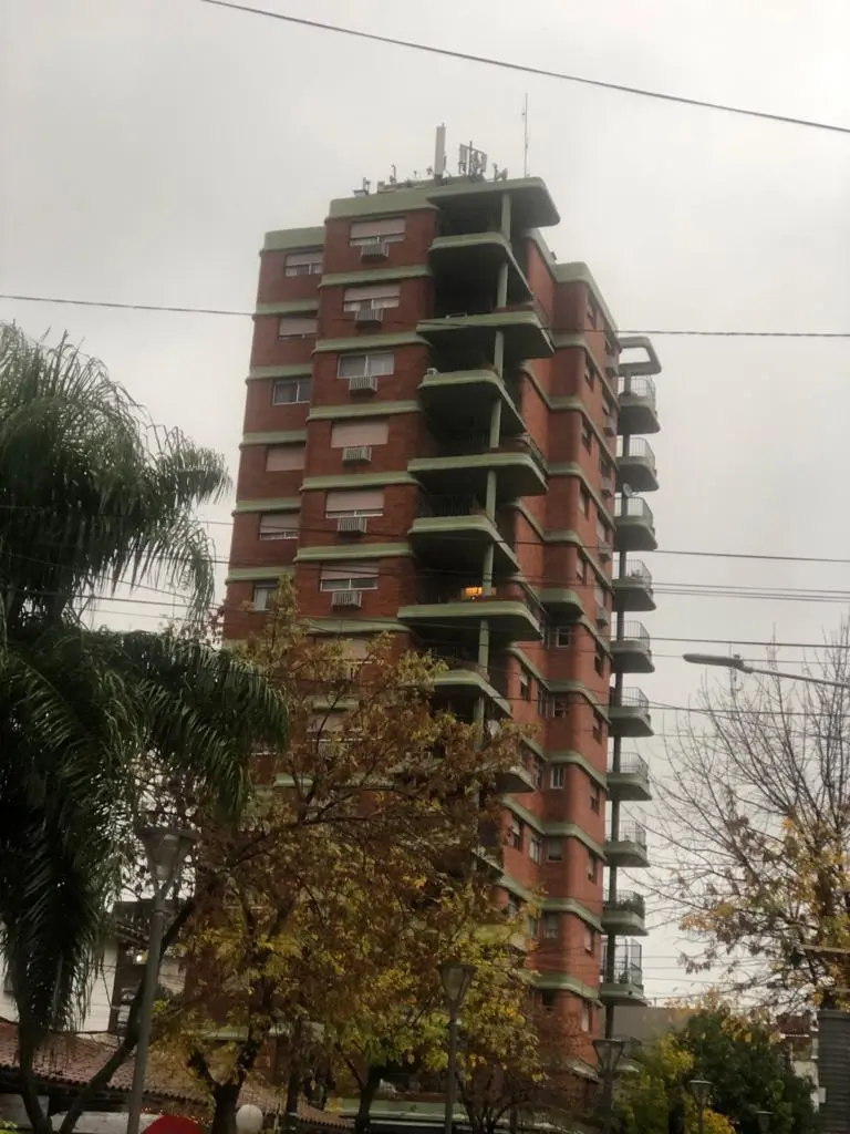 Espectacular Piso en VENTA, vista panoramica en Castelar 4