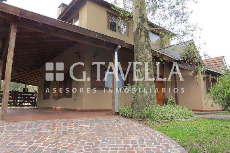 Venta Casa 5 Amb. con parque en Parque Leloir