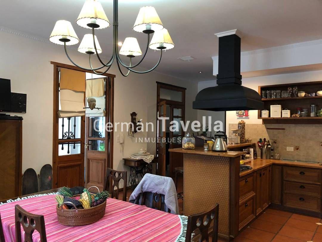 Foto de Venta Casa con parque, pileta en Parque Leloir, ituzaingo, imagen 4