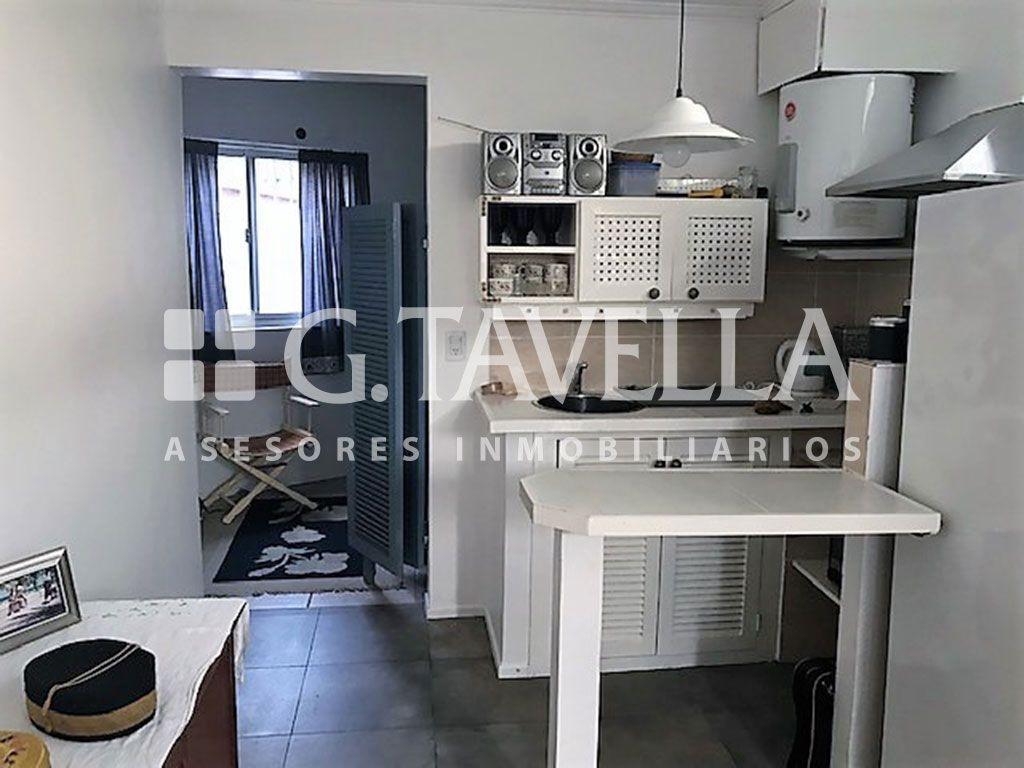 Foto de Venta CASA 3 Amb. Parque mas dos Deptos. en Ituzaingó, imagen 4