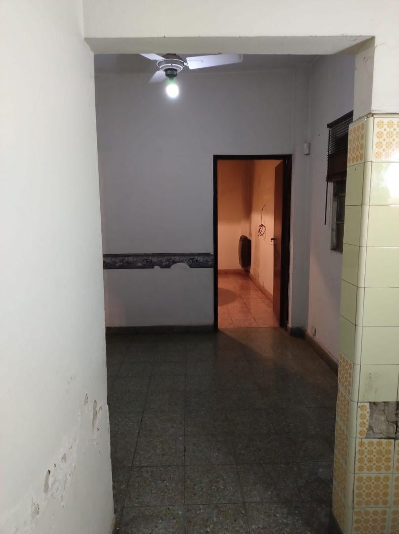 Foto de Venta Casa 3 Ambientes con jardin, Villa Udaondo, Ituzaingo, imagen 5