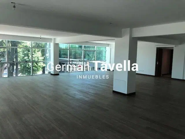 Oficina 215 m2 en venta. 4 coch. Parque Leloir 3