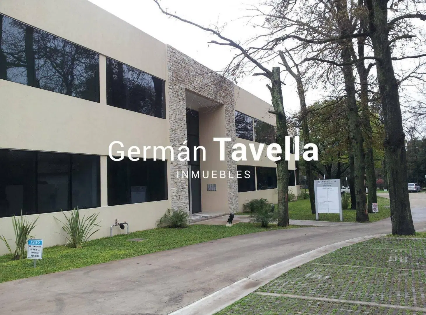 Oficina 54 m2 en alquiler en Parque Leloir. 2