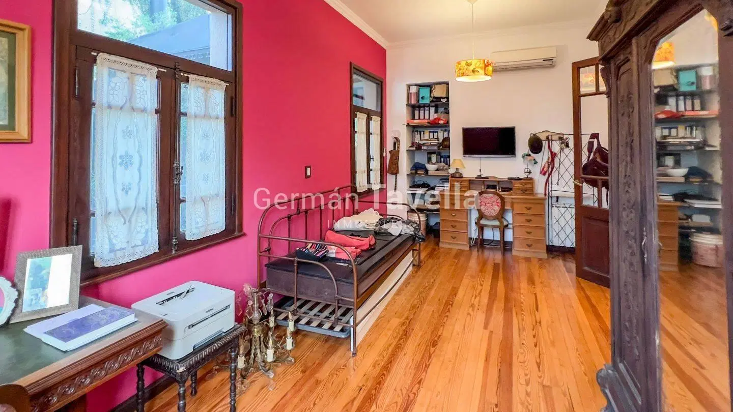 Venta Casa 5 Ambientes con Pileta en Condominio Privado - Parque Leloir 3
