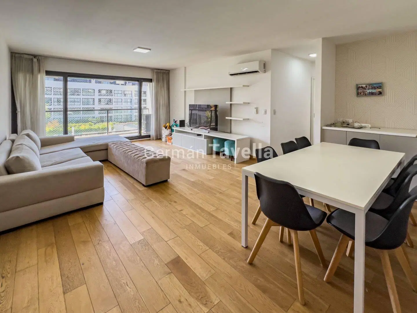 Venta departamento 4 ambientes en Villa Sarmiento, Morón 2