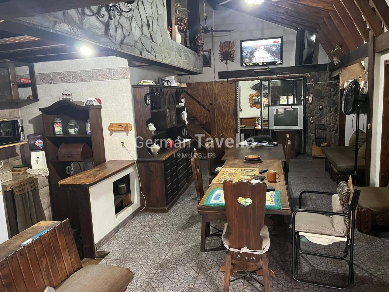 Foto de CASA 3 AMB SOBRE LOTE DE 939MTS IDEAL EMPRENDIMIENTO EN PARQUE LELOIR, imagen 1