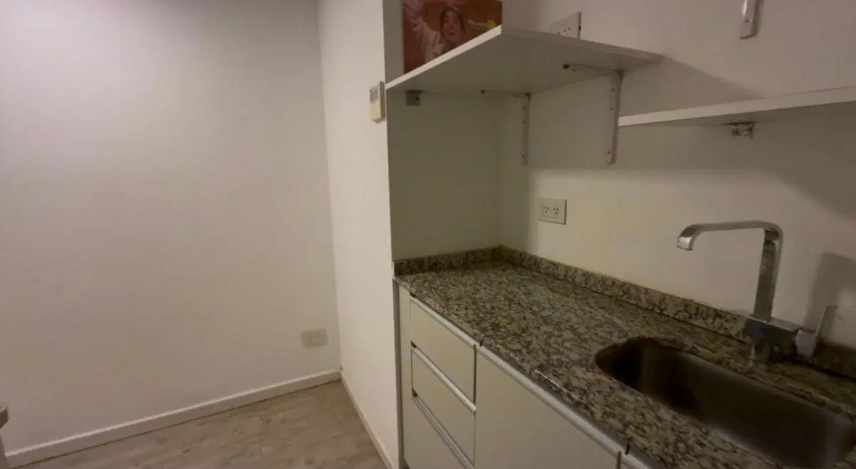 Oficina Comercial en Alquiler en Bellini Esmeralda (INCLUYE 1 COCHERA) 5