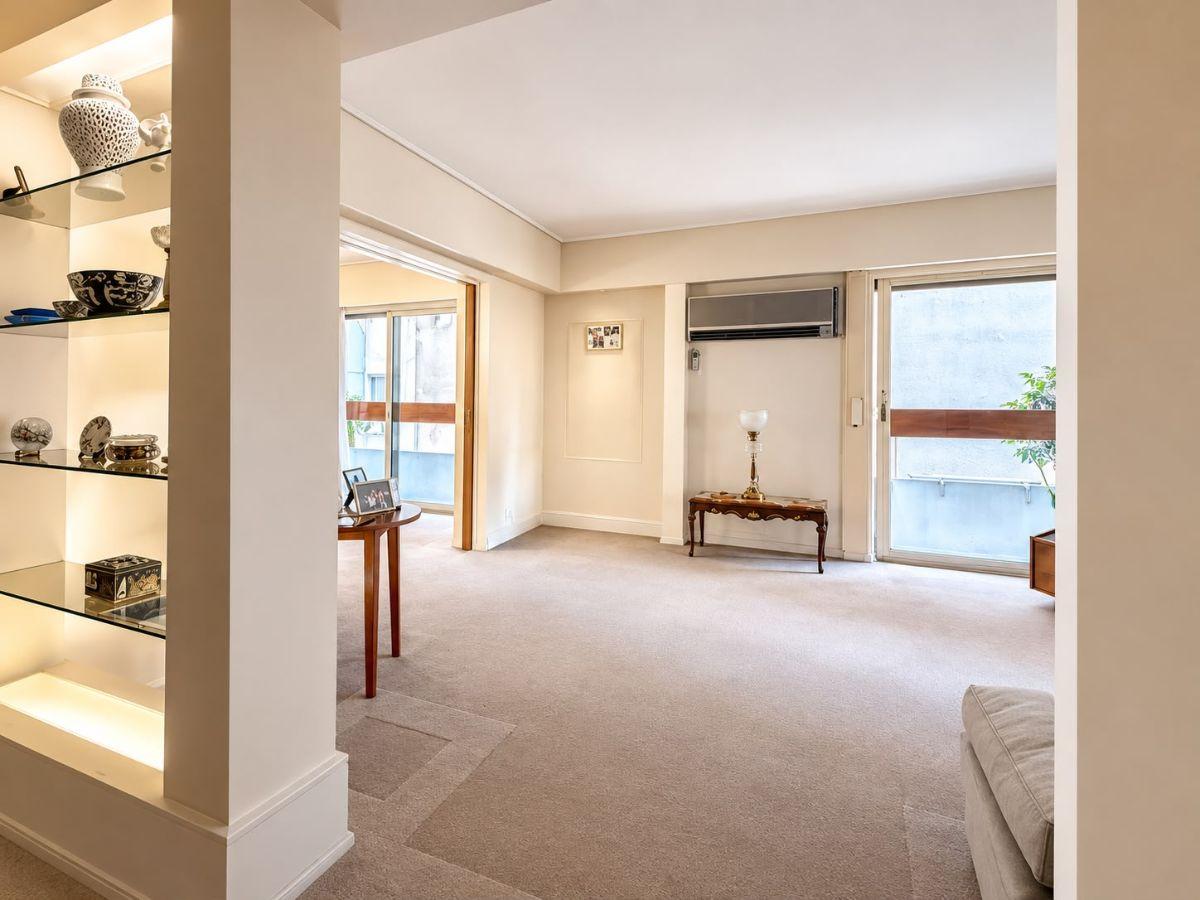Foto de Departamento de 260m² en Venta en Arroyo y Suipacha, imagen 4