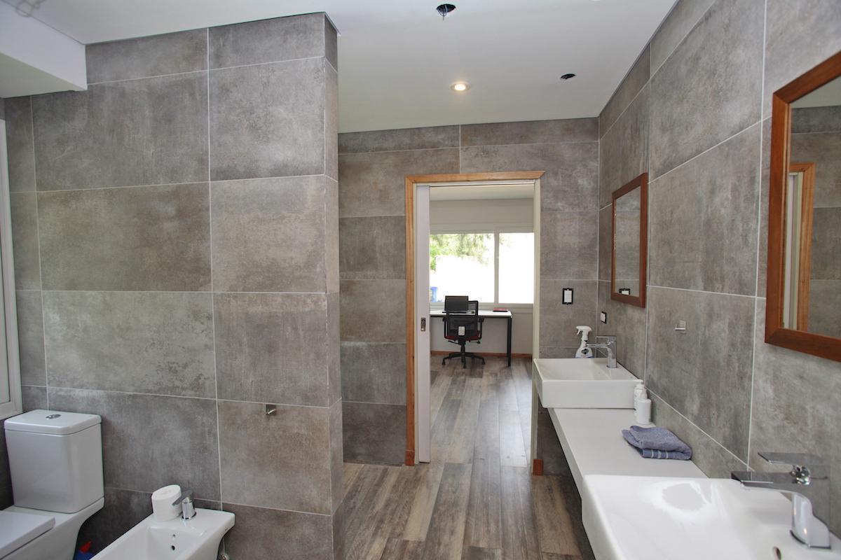 Casa a Nuevo - Las Lomas Jockey - San Isidro 2