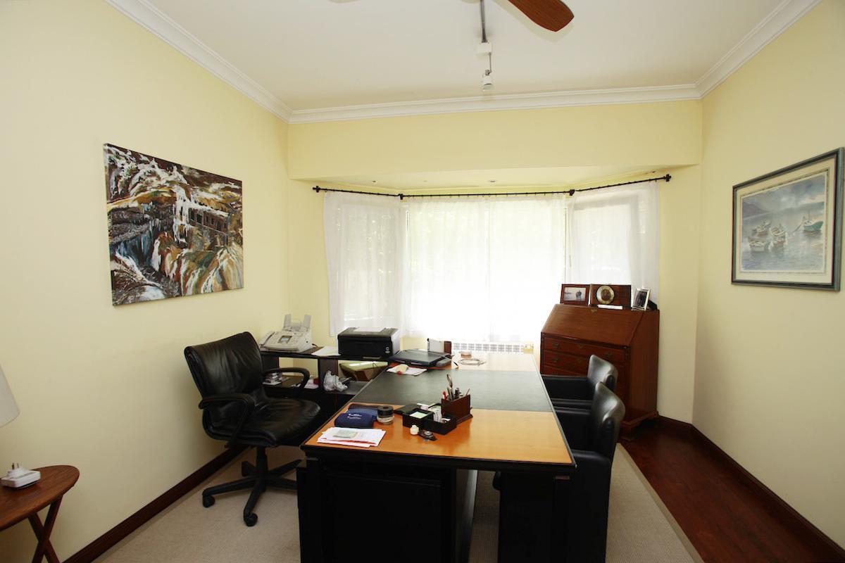 Impecable Casa en Venta en La Horqueta - San Isidro - Zona Newman 3