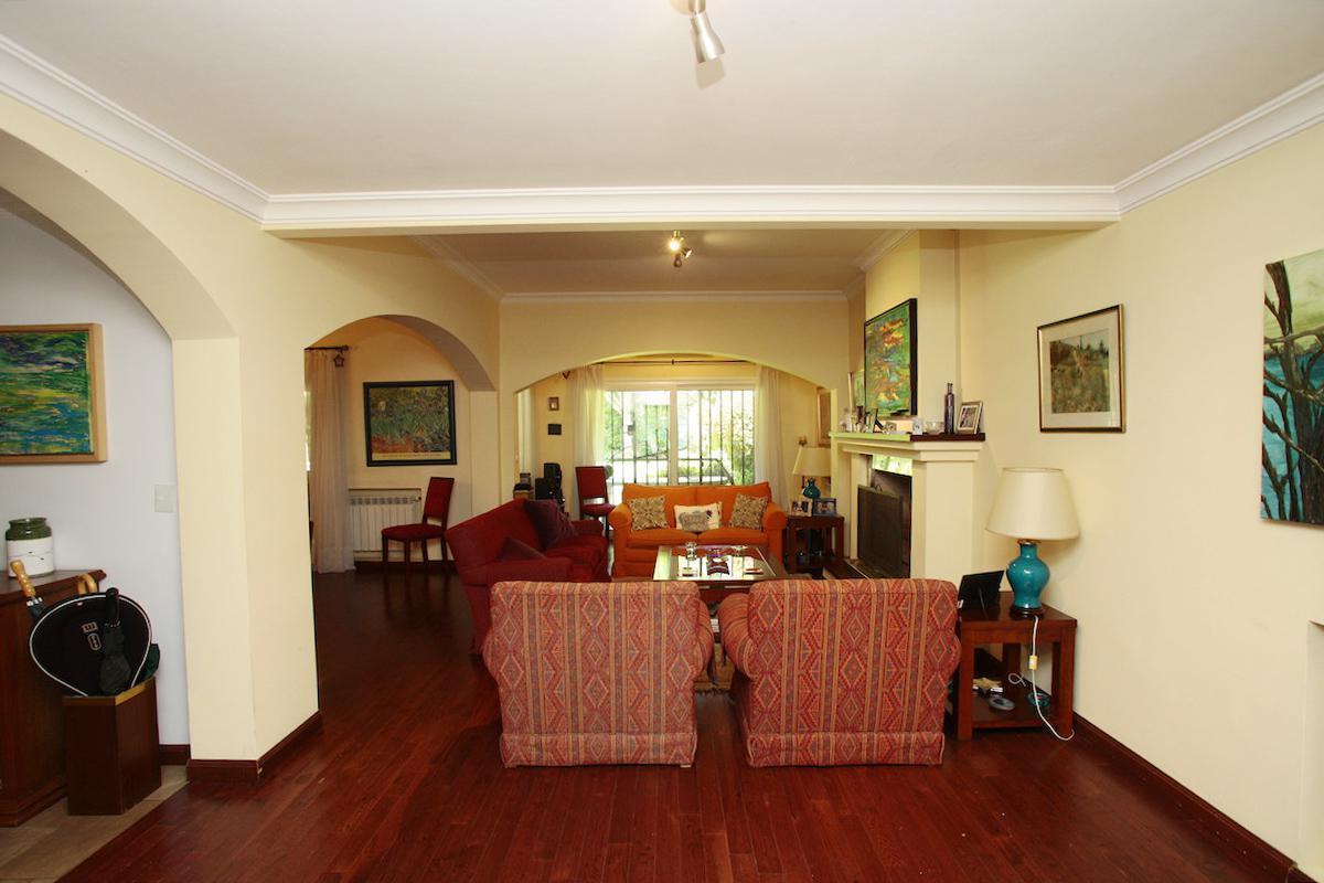 Impecable Casa en Venta en La Horqueta - San Isidro - Zona Newman 1