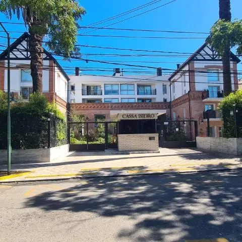 CASSA ISIDRO con Amenities 3 ambientes con jardín en S.Isi.-Vias/Libert. 3