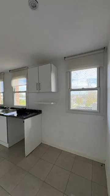 Excelente departamento en Beccar Plaza, 4 ambientes con terraza en alquiler 3