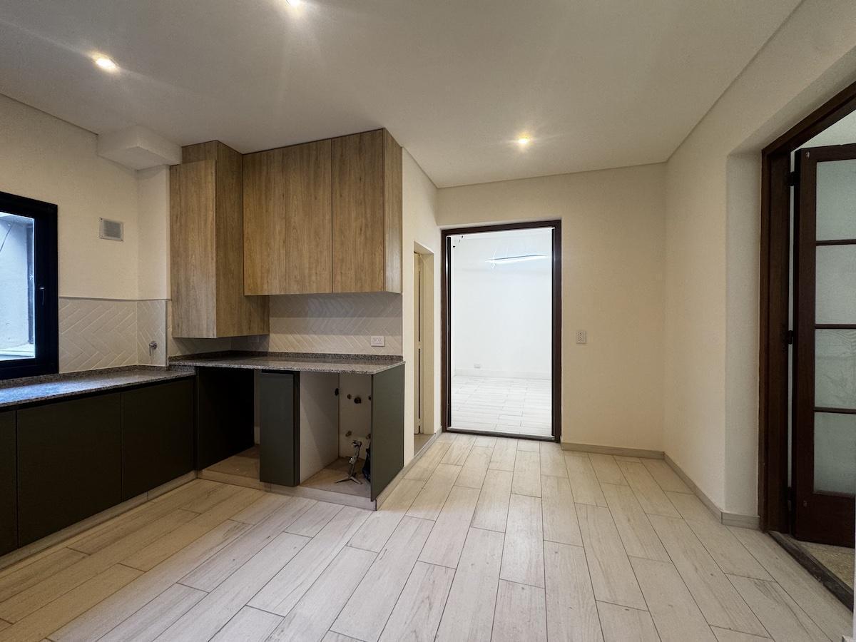 Foto de Departamento PH refaccionado a nuevo en 1er piso x escalera, imagen 3