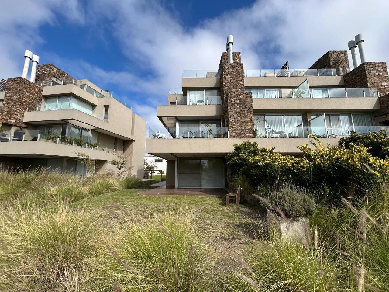 Departamento Las Piedras, Castaños 4