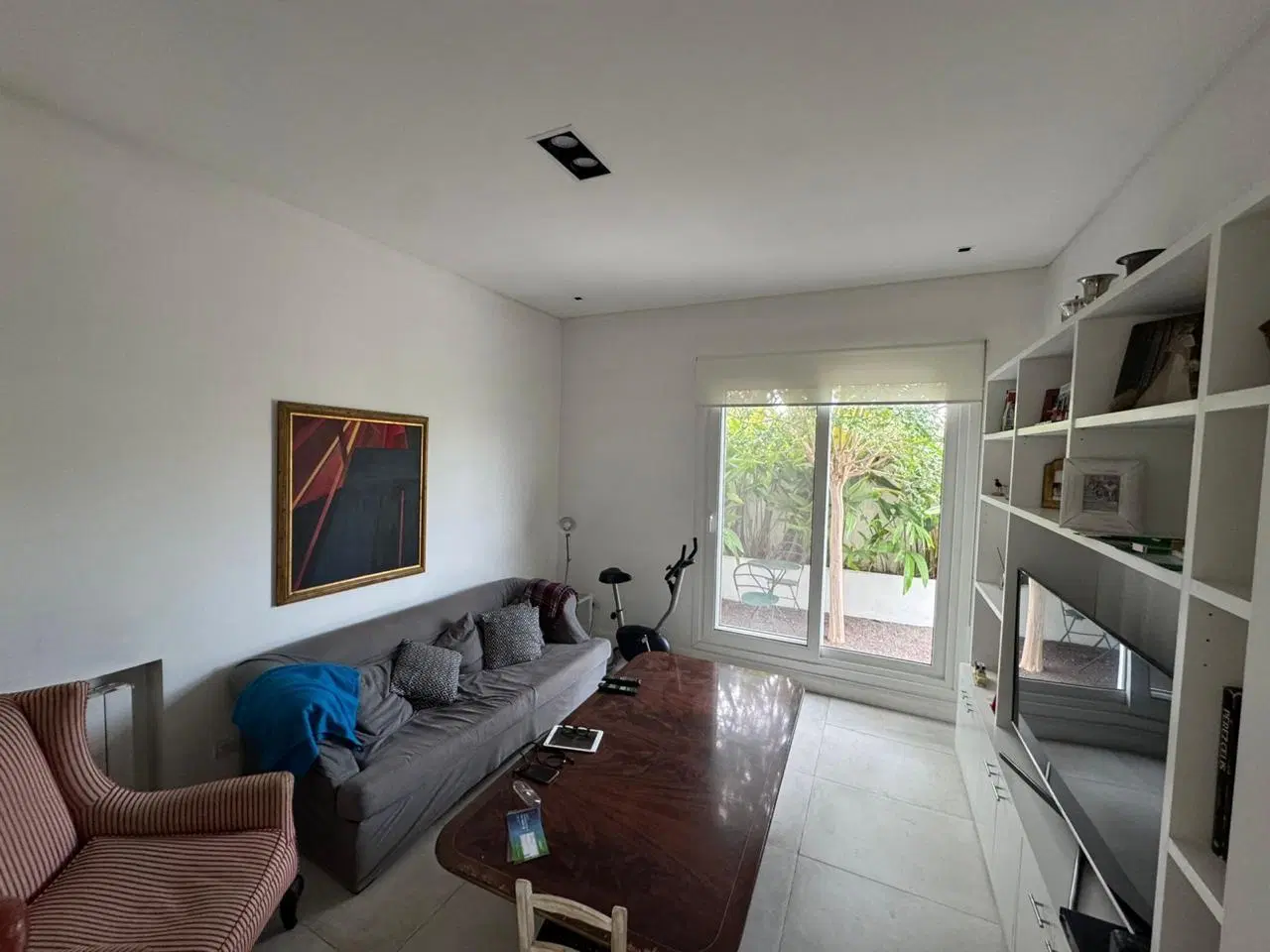 Casa a la lagiuna, de 7 ambientes, alquiler en Barbarita 3