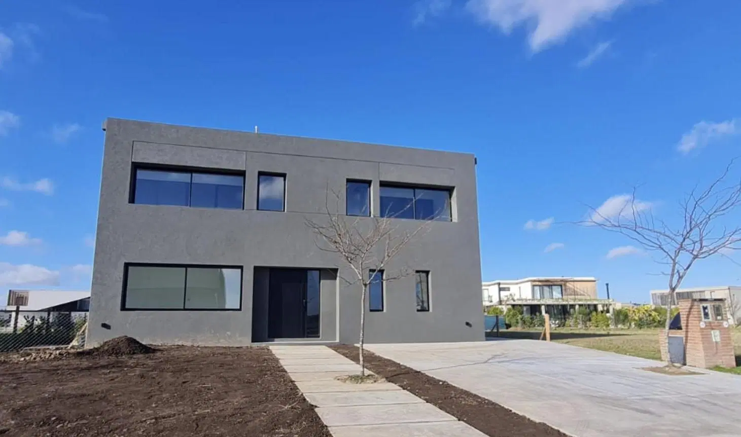 Casa en Puertos del Lago 2