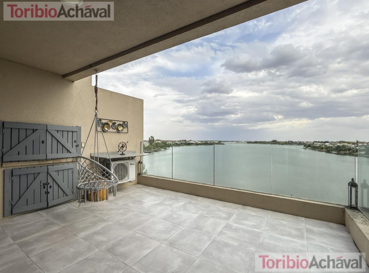Foto de RETASADO. Praia 10, Portezuelo, Nordelta Venta c/renta, 3 amb, al lago, imagen 4