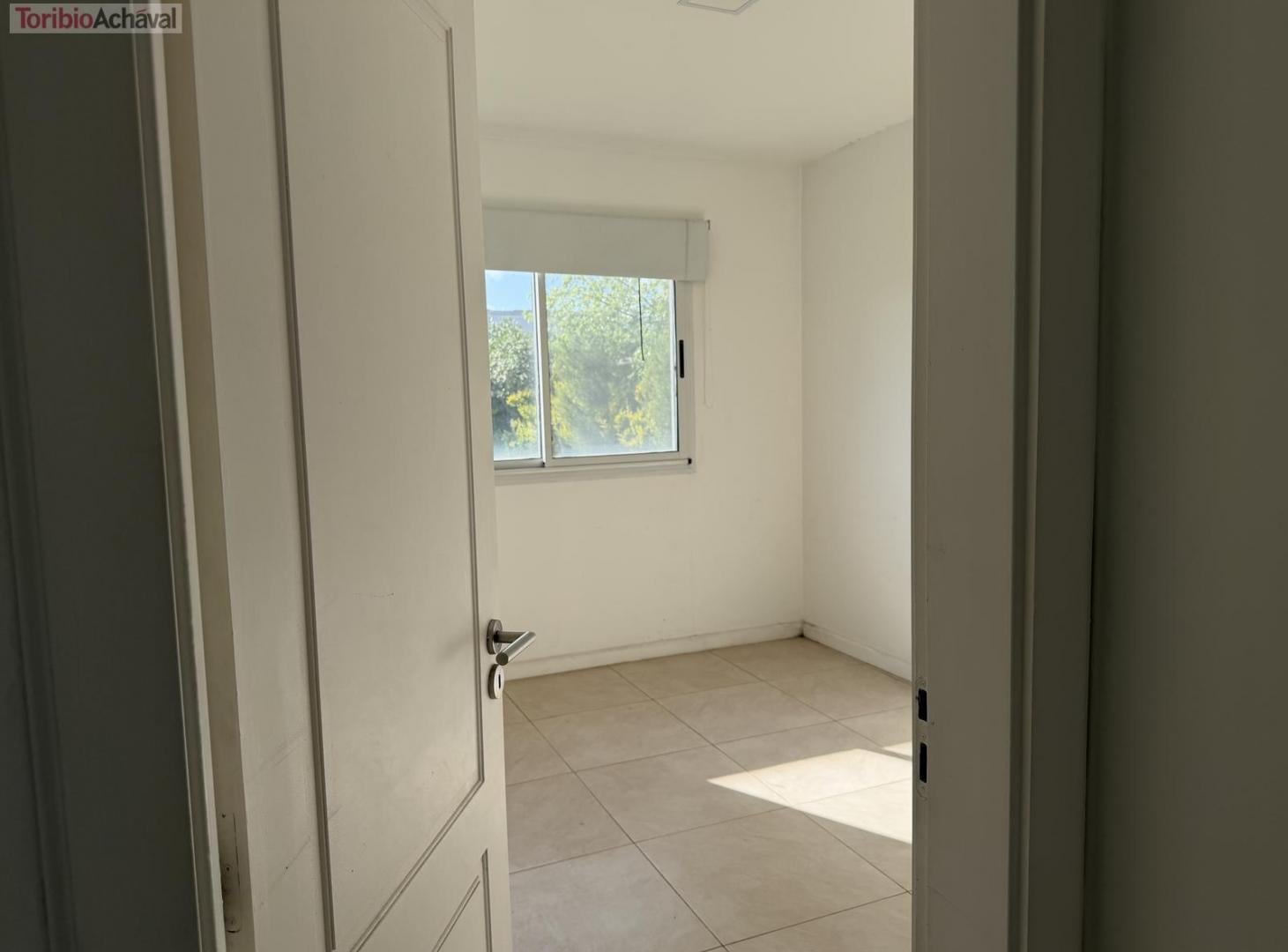 Foto de Casa en venta en Barrio San Gabriel: una planta, 3 dormitorios y pileta, imagen 5