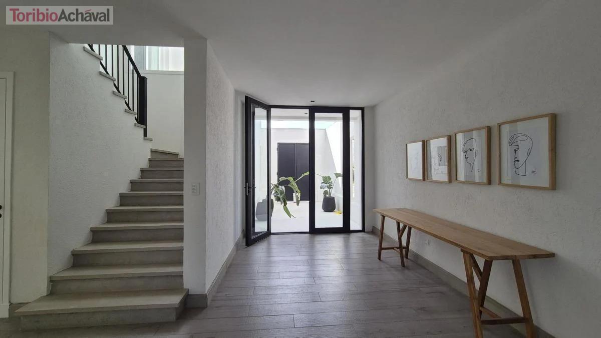 Foto de Casa a la laguna en Barbarita: 5 dormitorios en suite, pileta y muelle, imagen 4