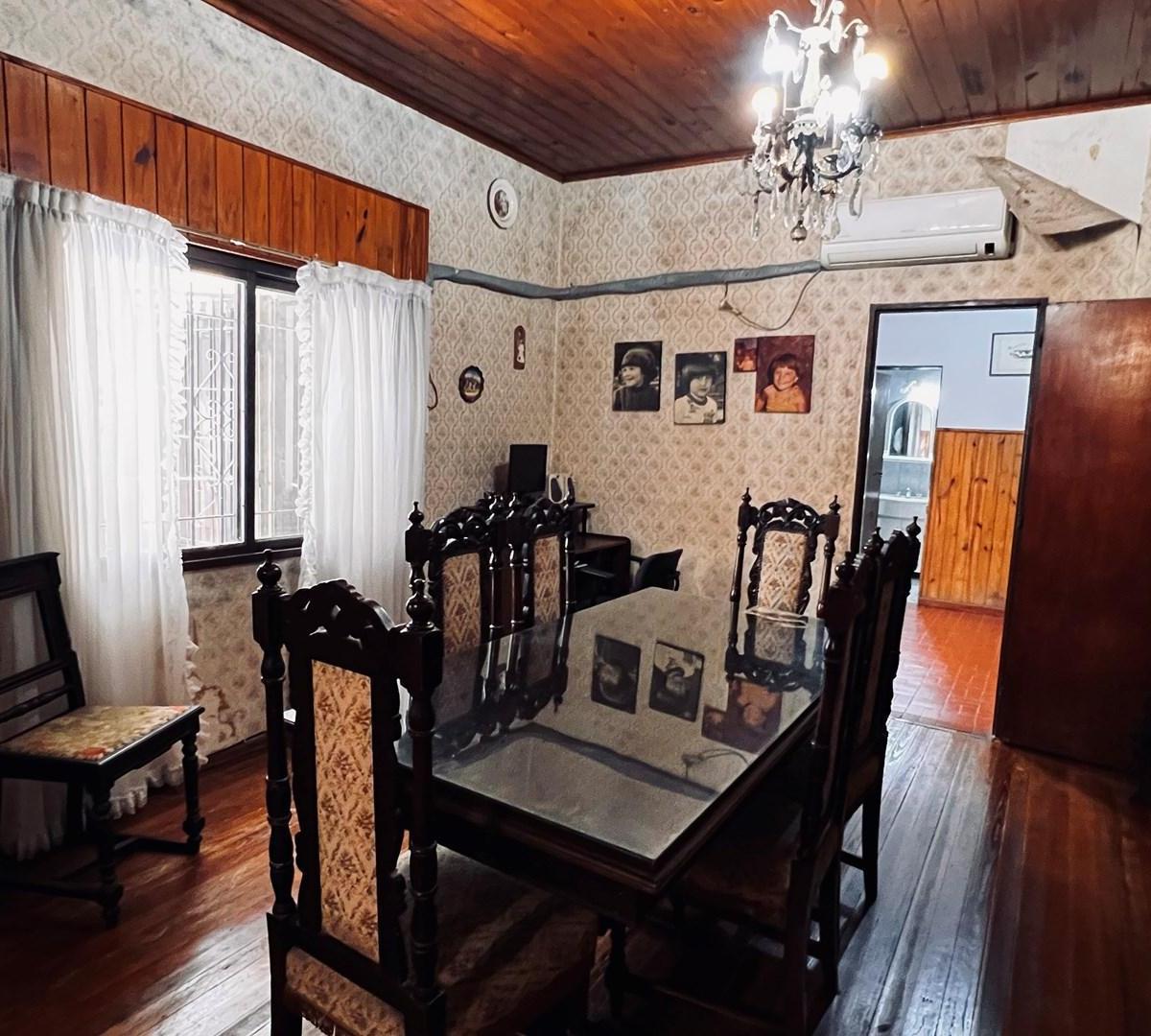 Casa en venta, San Isidro, vias a Libertador, 3 dormitorios
