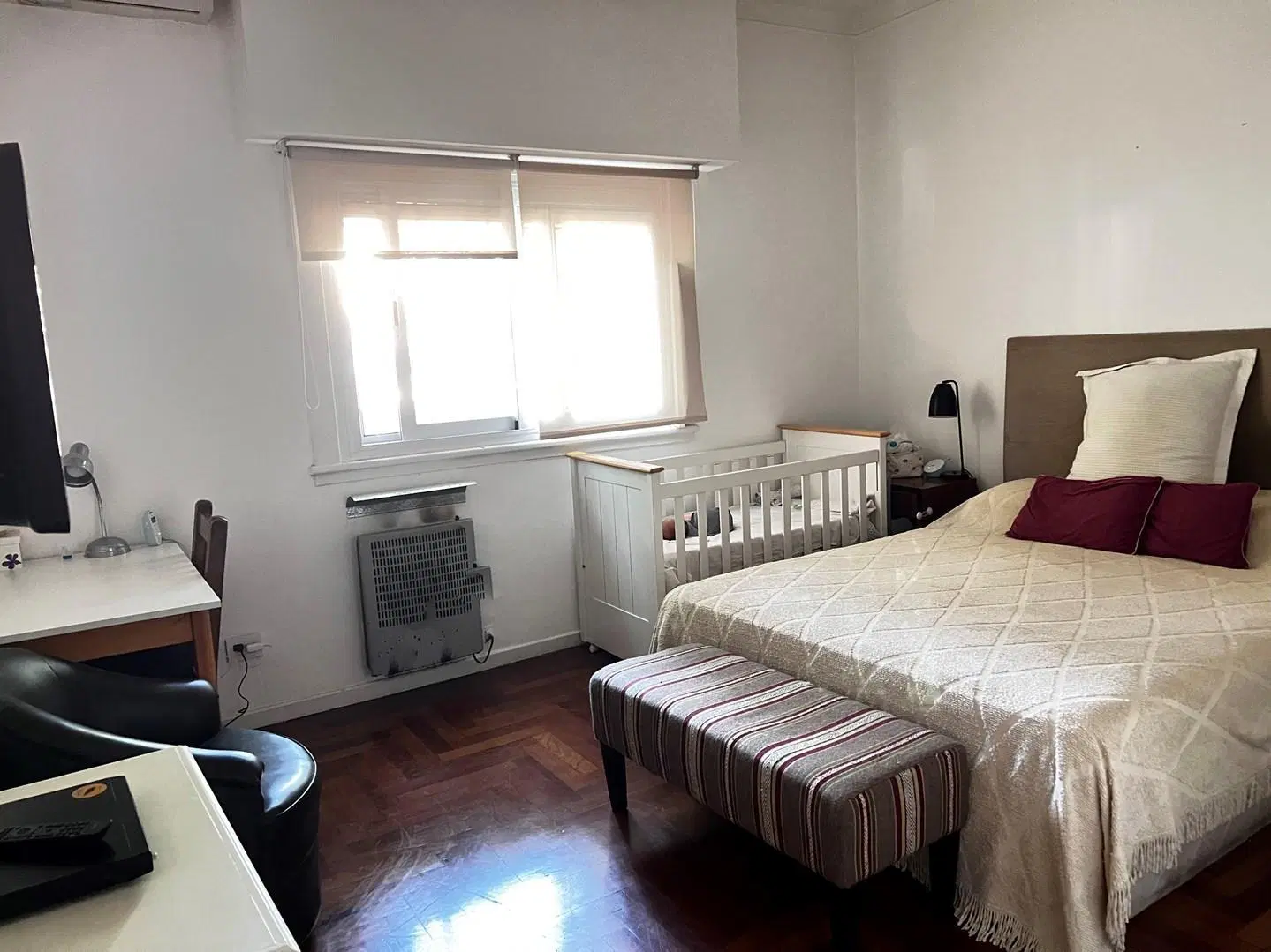 Casa reciclada, con terraza, quincho y parrilla en muy buena ubicación. 4