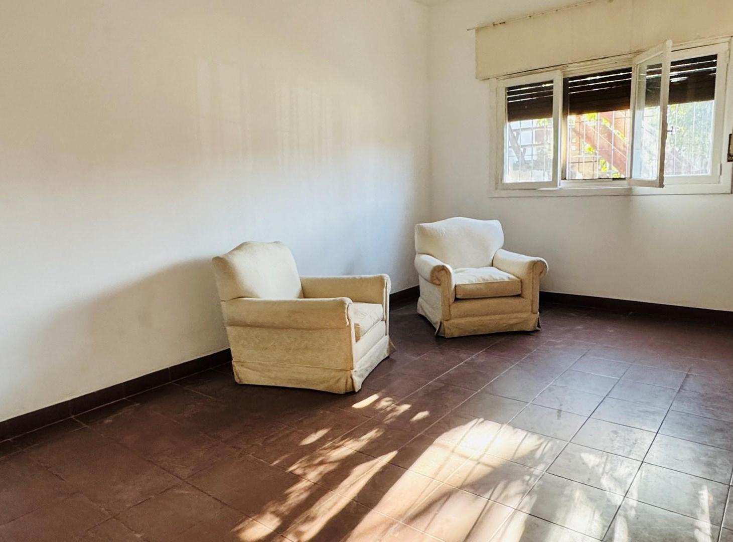 Foto de Departamento PH en Planta Baja, 2 dorm., imagen 1