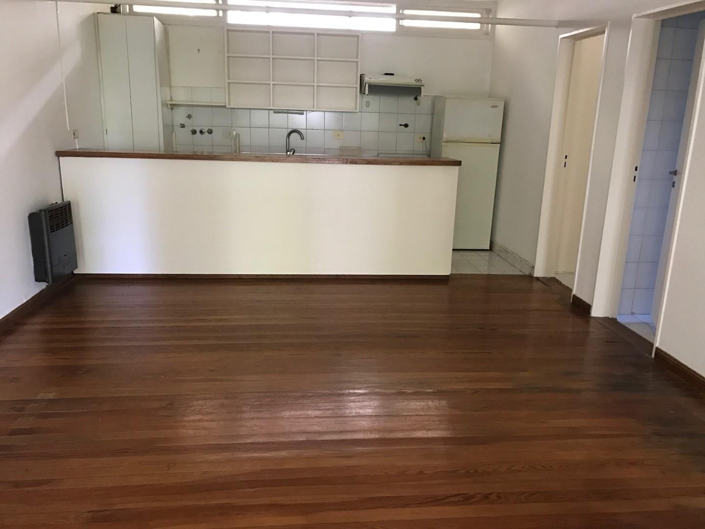 Foto de Departamento PH en Alquiler en Acassuso, San Isidro, G.B.A. Zona Norte, imagen 5