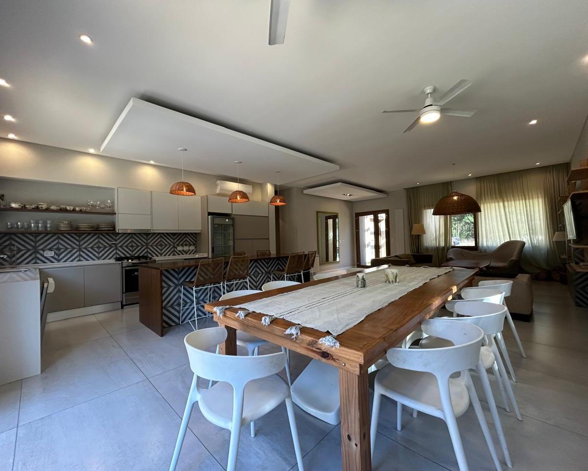 Casa en Venta Costa Esmeralda, Barrio Golf. 5