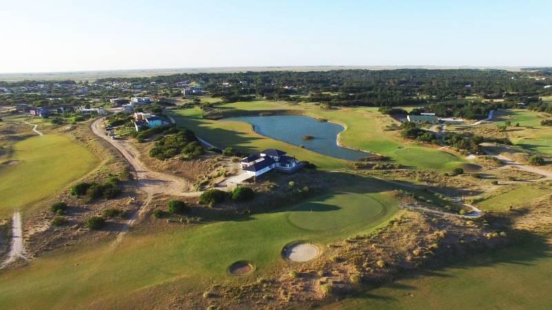 Terreno en Venta en Costa Esmeralda 5