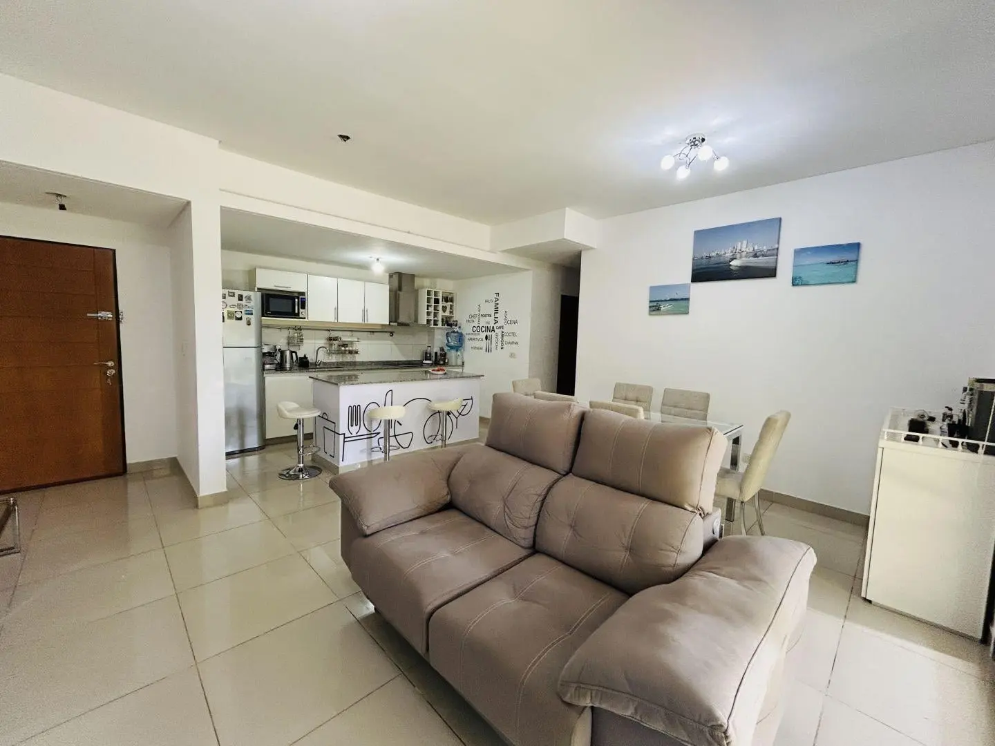 VENTA DEPARTAMENTO 4 AMBIENTES MORENO 1