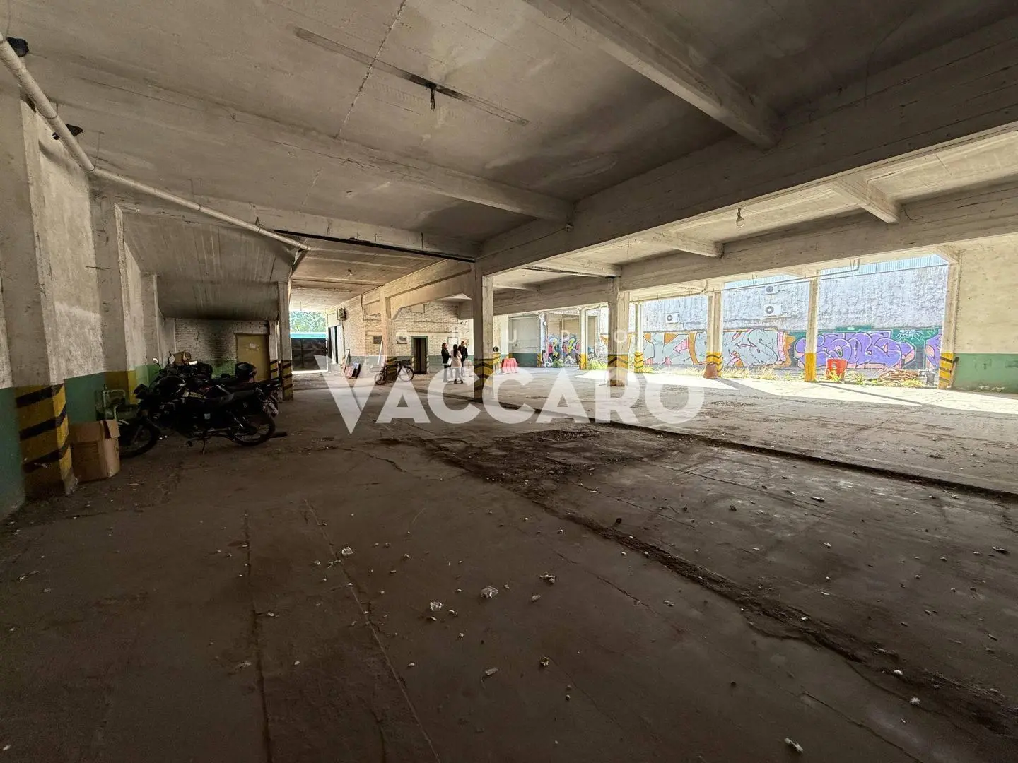 Lote en alquiler en Ituzaingó con edificación 5