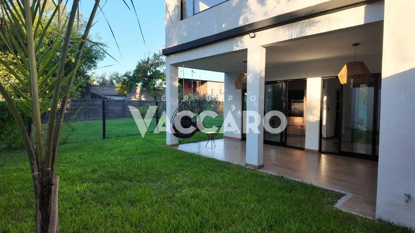 Venta de Casa 4 Ambientes en Villa Udaondo, Ituzaingó 5
