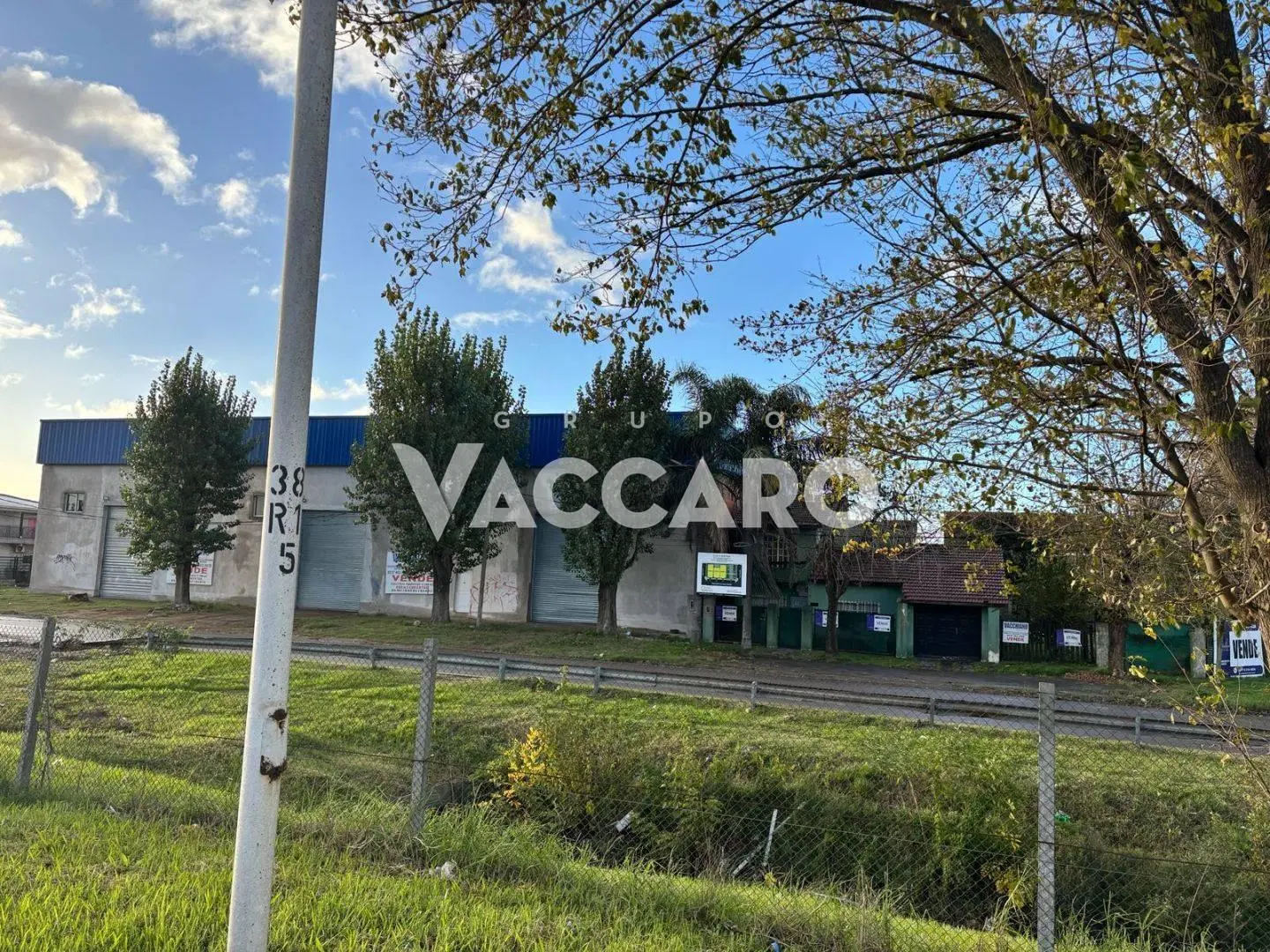 Galpones en Venta en Moreno 38.5km Colectora Oeste 2