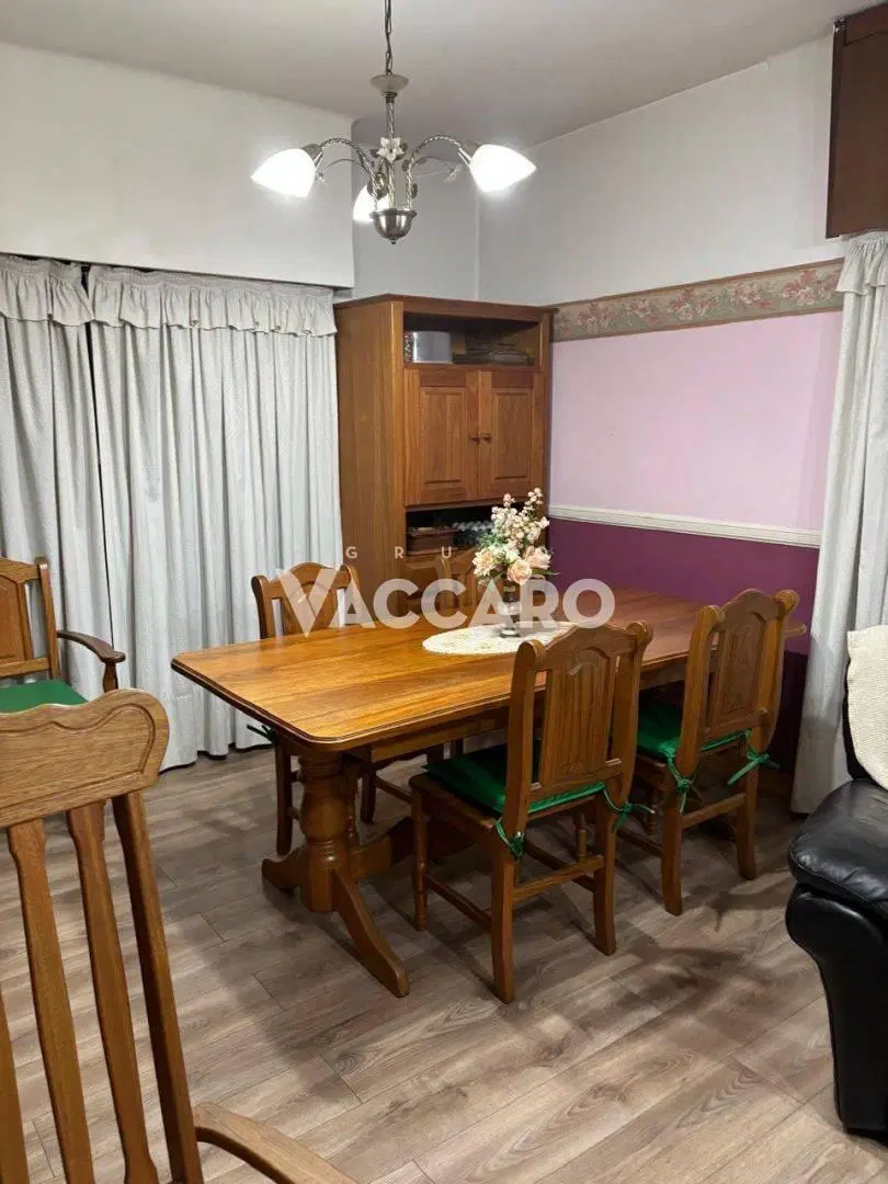Venta de Quinta 5 ambientes en Moreno 3