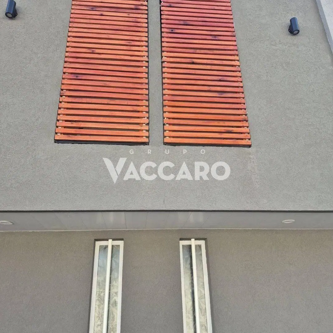Duplex parque leloir a Estrenar cochera y piscina 4 ambientes 2