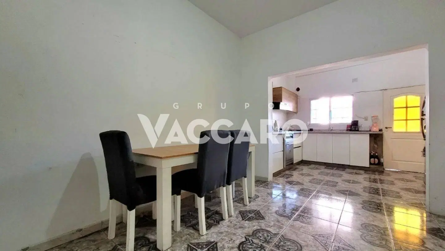 Casa en Venta 5 ambientes en Morón 5