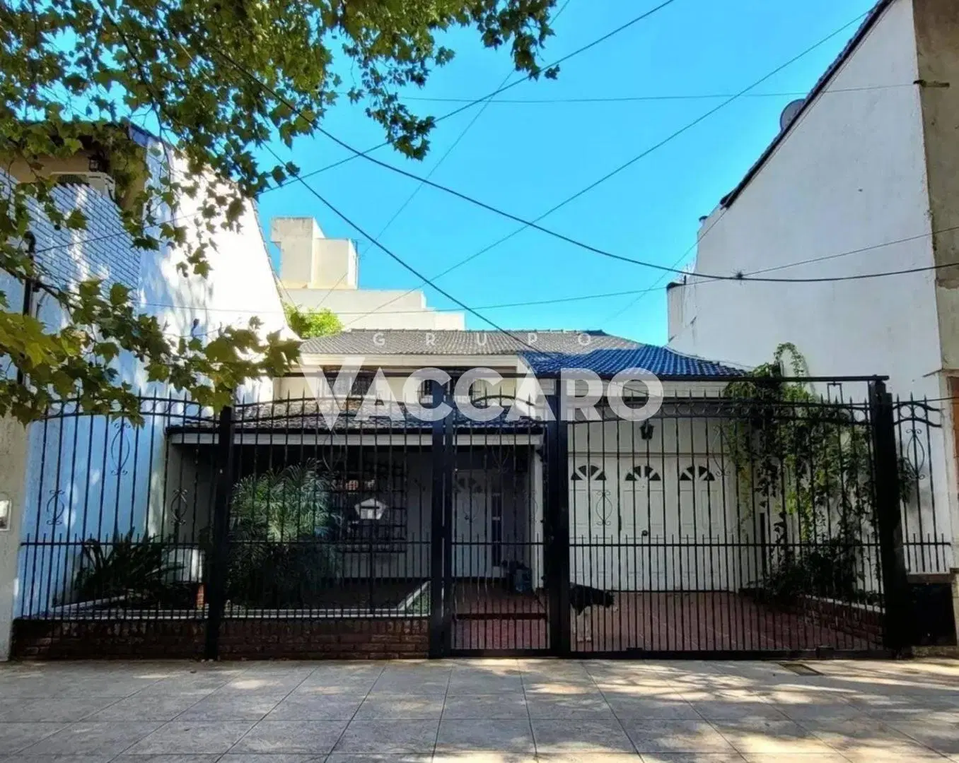 Casa en Venta 5 ambientes en Morón 1