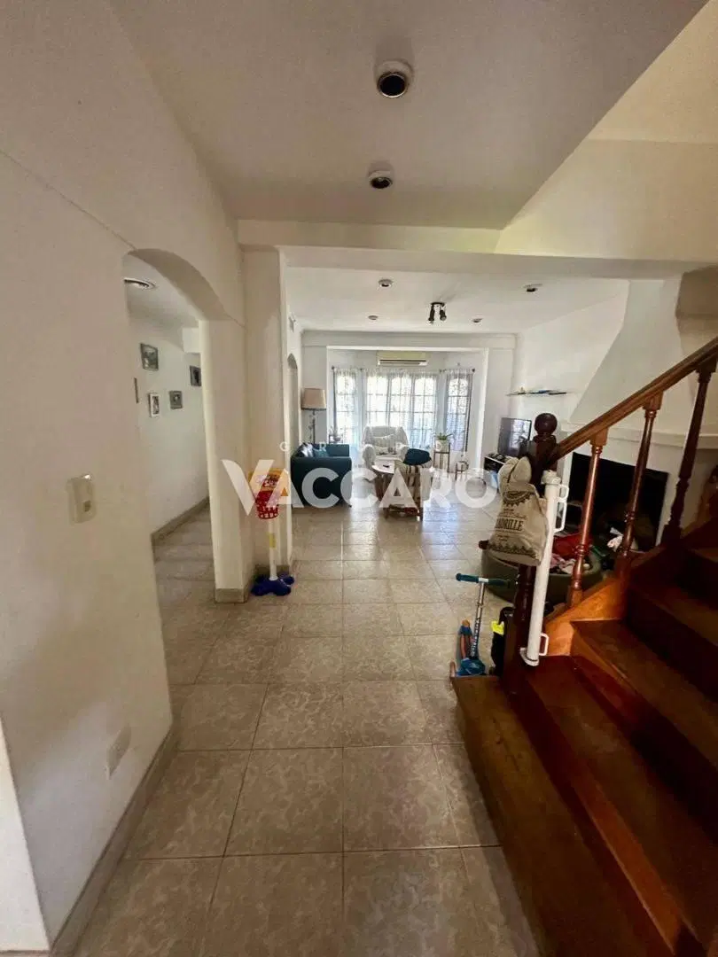 Venta de Casa 5 AMBIENTES en Castelar, Morón 5