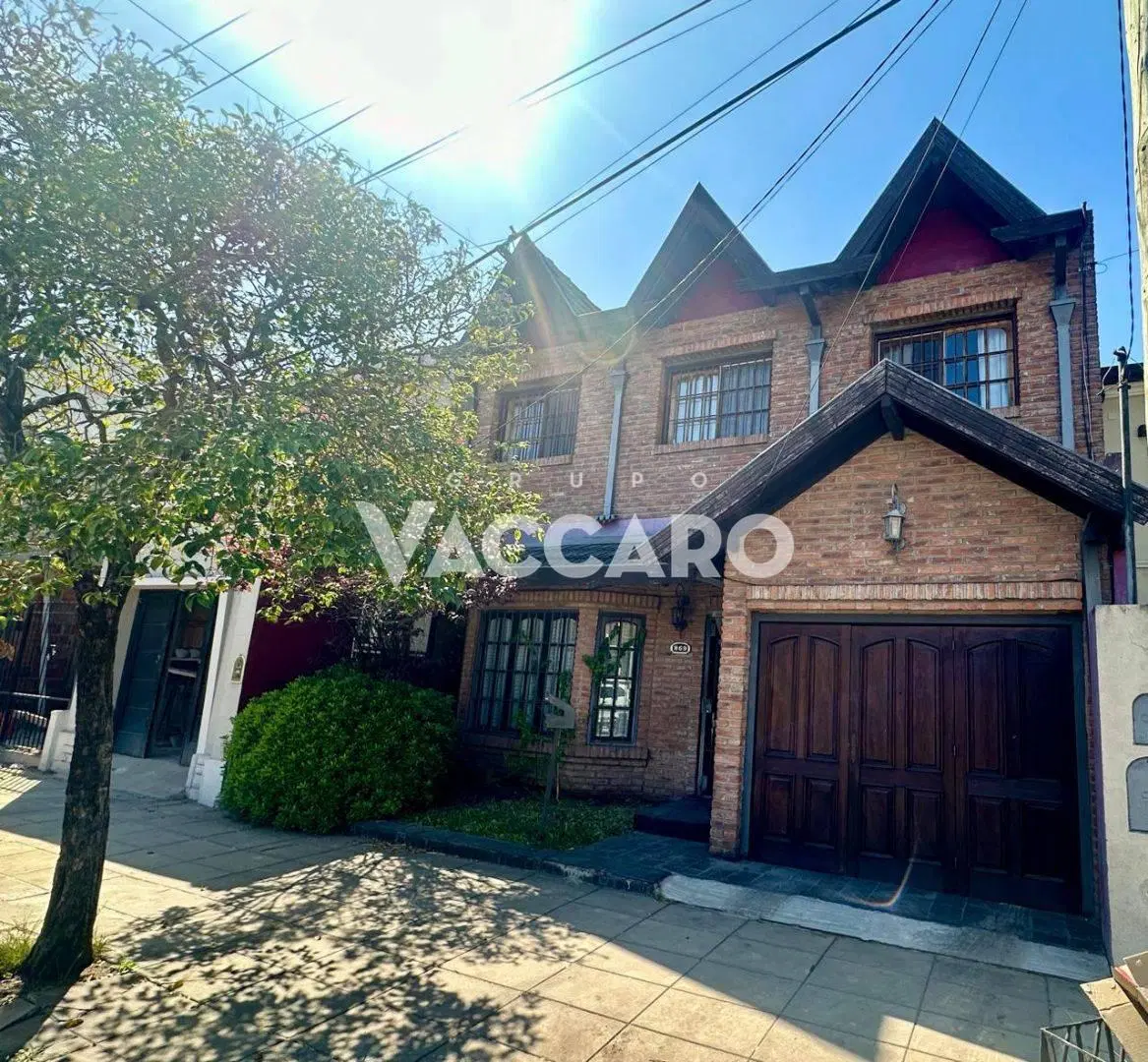 Venta de Casa 5 AMBIENTES en Castelar, Morón 3