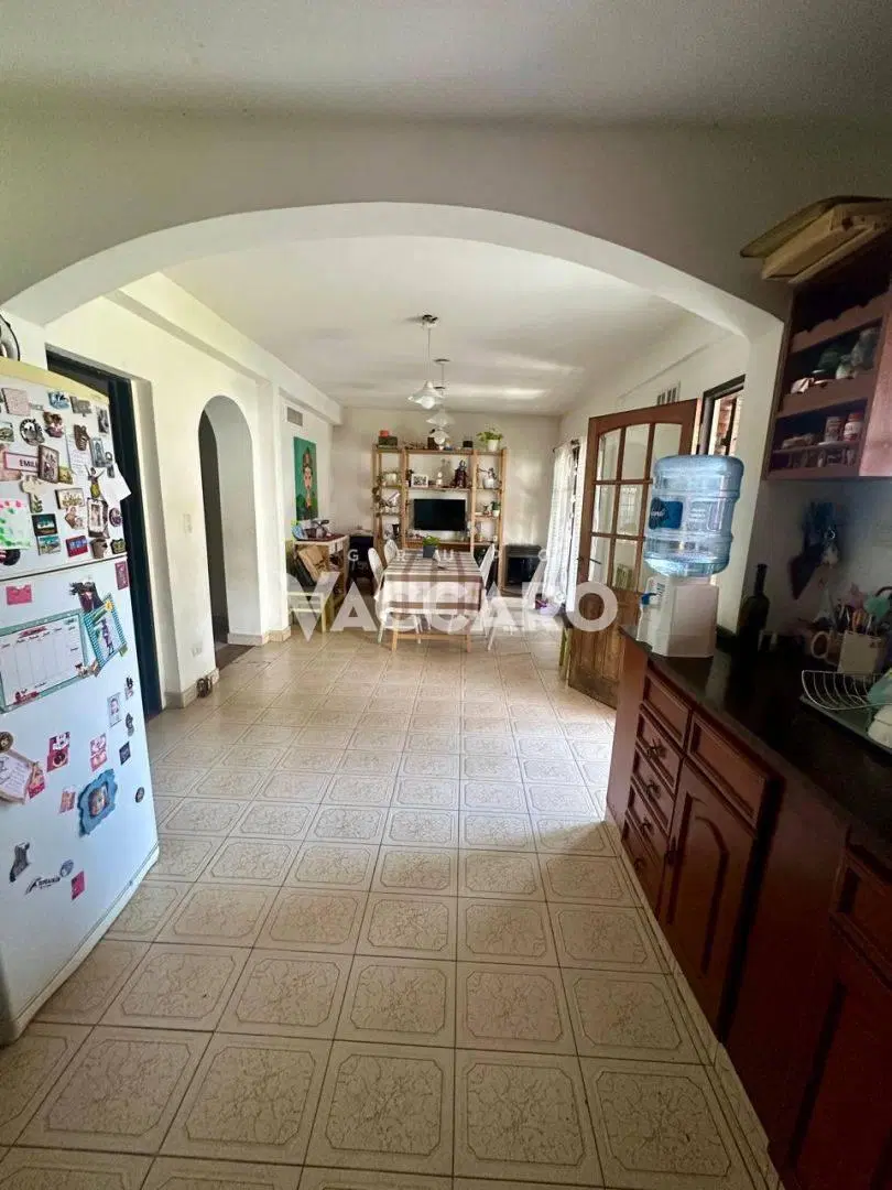 Venta de Casa 5 AMBIENTES en Castelar, Morón 4