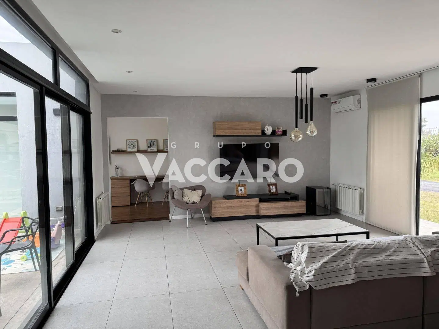 Alquiler de Casa 5 Ambientes en Fincas de Álvarez - Francisco Álvarez, Moreno 5