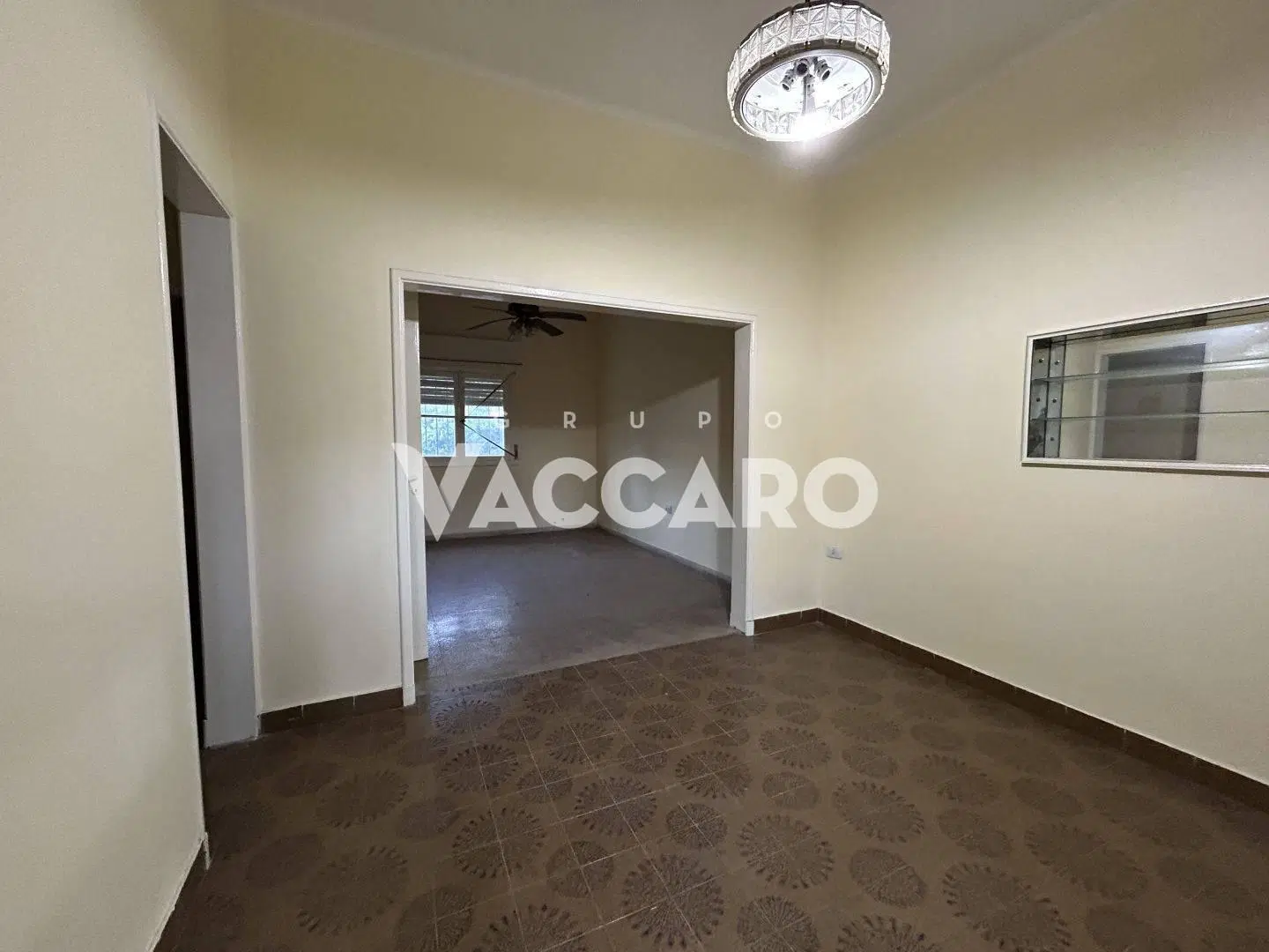 Venta de Casa 3 Ambientes, gran jardín 3