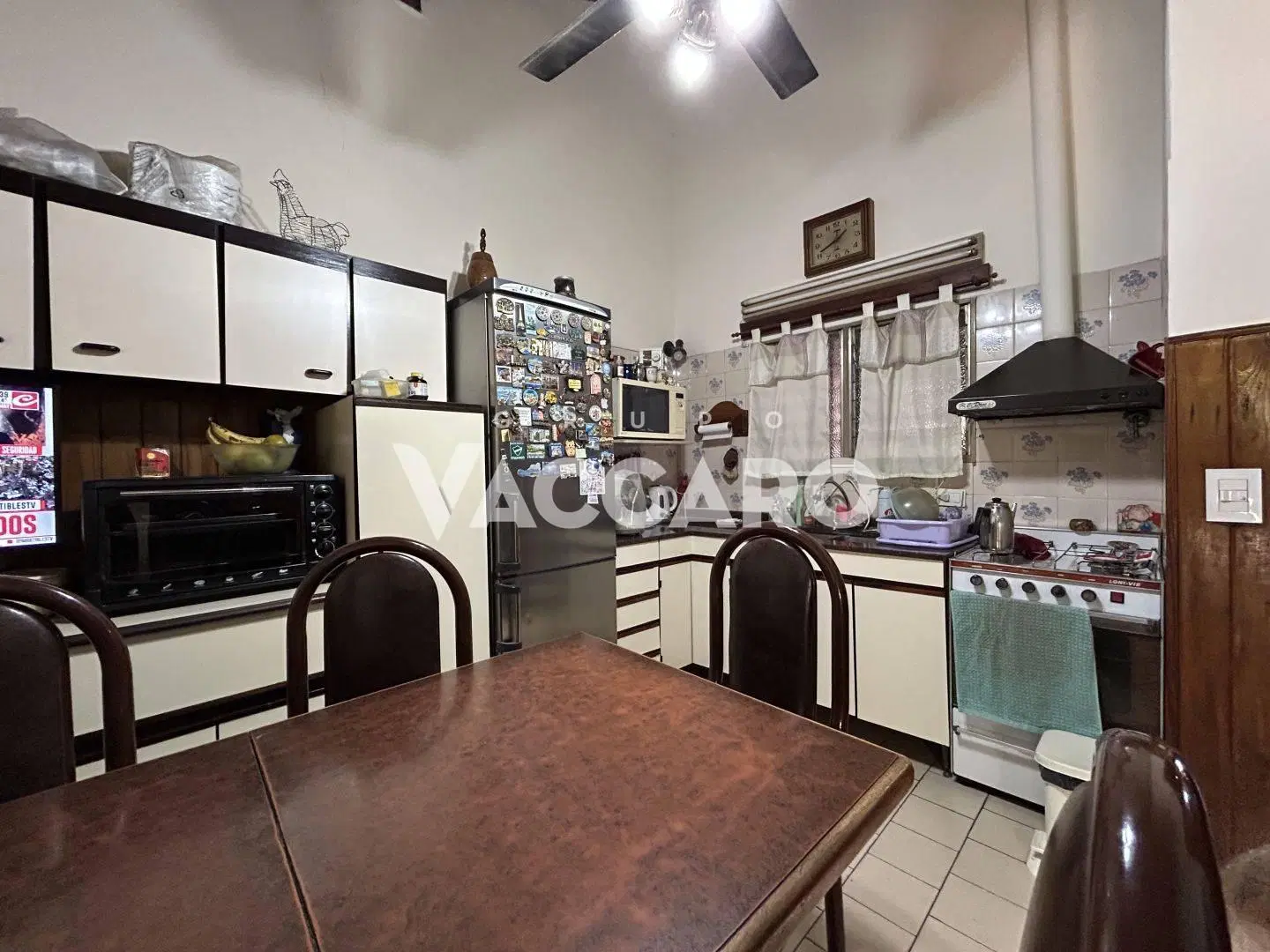 Venta de Casa 4 Ambientes, amplio Jardín 5