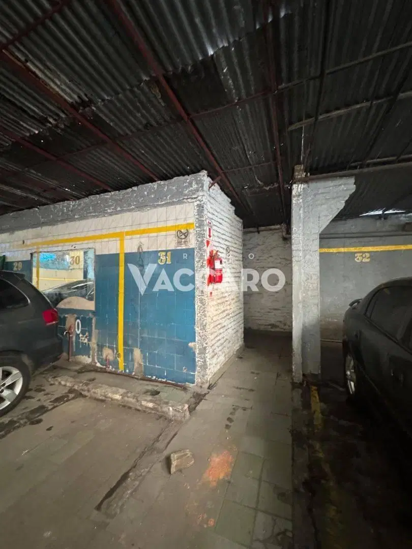 Estacionamiento Galpón en venta en Haedo 3