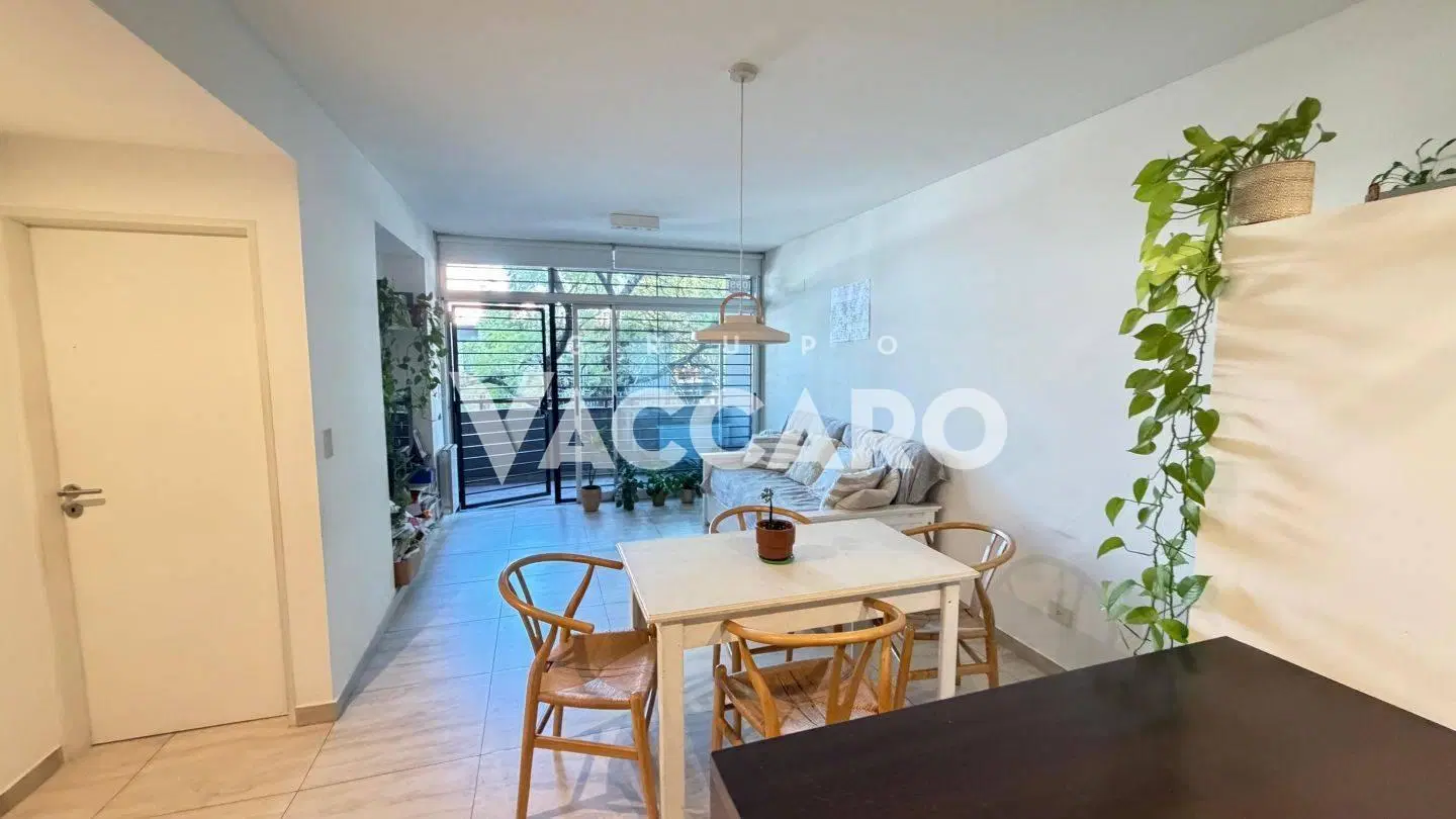 Venta de Departamento 2 Ambientes con Cochera en Castelar 3
