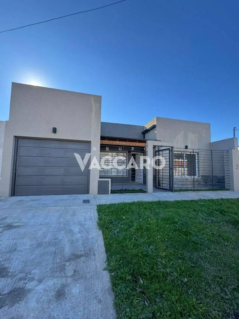 Casa en venta 3 ambientes en Ituzaingó. 3